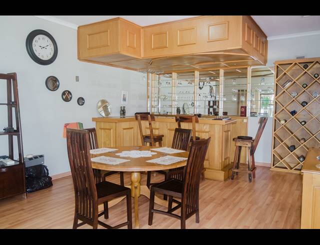 3 BEDROOM HOUSE FOR SALE IN SCOTTBURGH CENTRAL